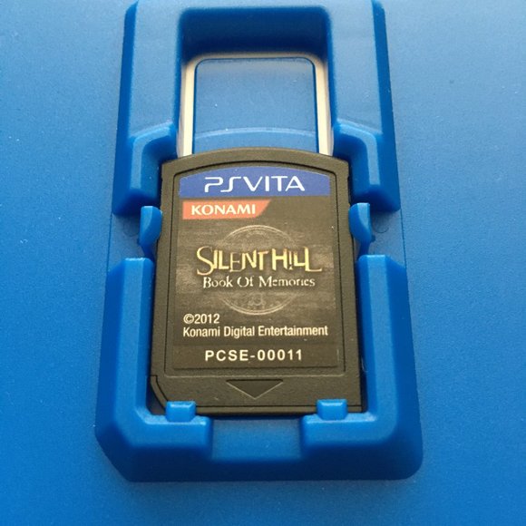 'Silent Hill Book of Memories' for PS VITA Rare - Picture 4 of 5